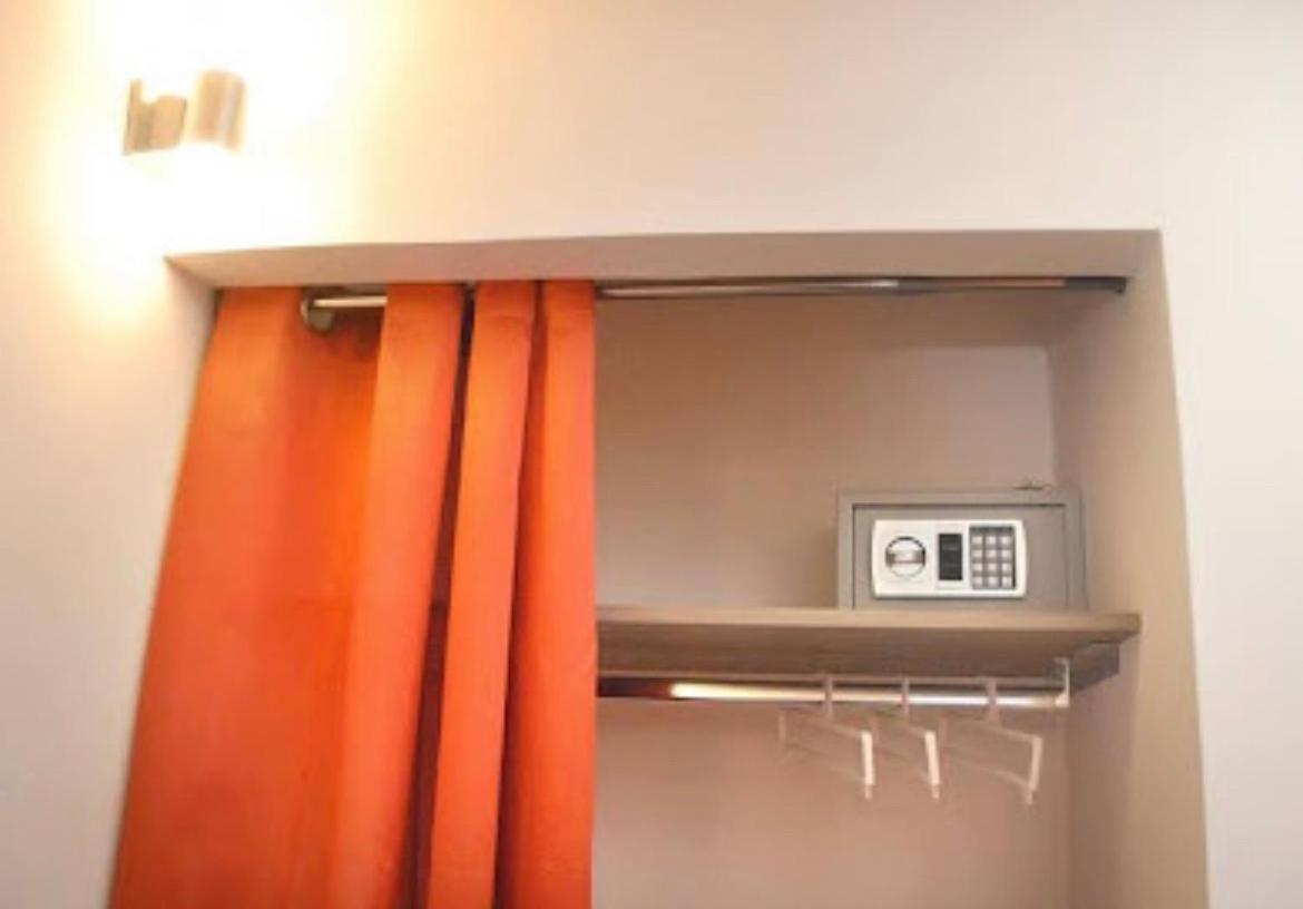 Nonno Ciccio House Apartment เนเปิลส์ ภายนอก รูปภาพ